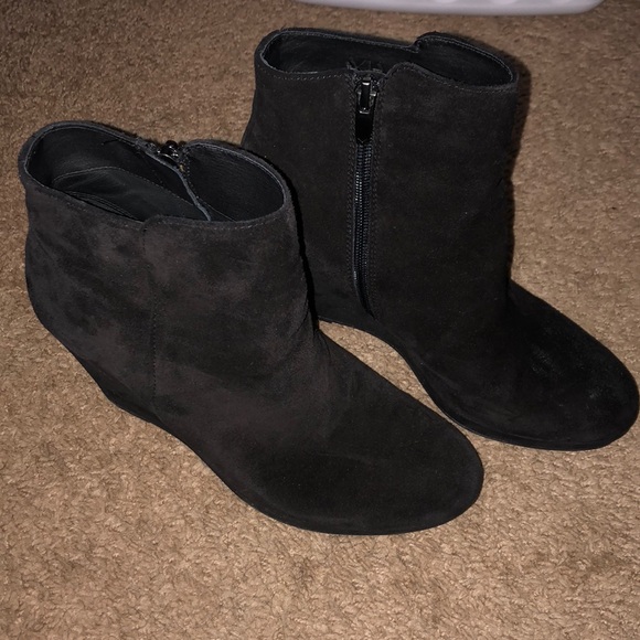 Via Spiga Darin’s Black Suede Booties - Picture 2 of 7